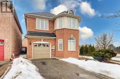 10 Gristone Crescent Toronto (Rouge) Ontario M1X1V1