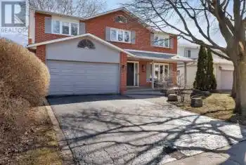 124 Abbeywood Trail, Toronto (Banbury-Don Mills), Ontario M3B3B5, 6 Bedrooms Bedrooms, ,4 BathroomsBathrooms,All Houses,For Sale,Abbeywood,C12039727