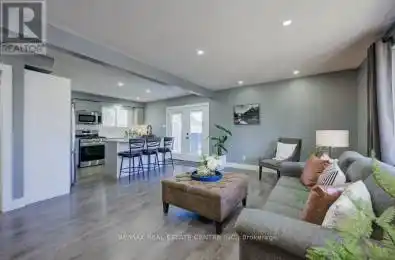 51 Rossford Crescent Kitchener Ontario N2M2H8