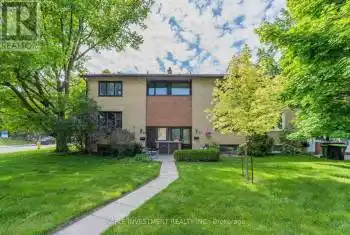 70 Broadpath Road, Toronto (Banbury-Don Mills), Ontario M3C2B5, 3 Bedrooms Bedrooms, ,2 BathroomsBathrooms,All Houses,For Sale,Broadpath,C12050545