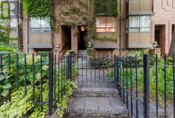 25 Dundonald Street, Toronto (Church-Yonge Corridor), Ontario M4Y1K3, 4 Bedrooms Bedrooms, ,3 BathroomsBathrooms,All Houses,For Sale,Dundonald,C12056273