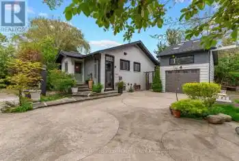 21 Yewfield Crescent, Toronto (Banbury-Don Mills), Ontario M3B2Y4, 6 Bedrooms Bedrooms, ,3 BathroomsBathrooms,All Houses,For Sale,Yewfield,C12065784