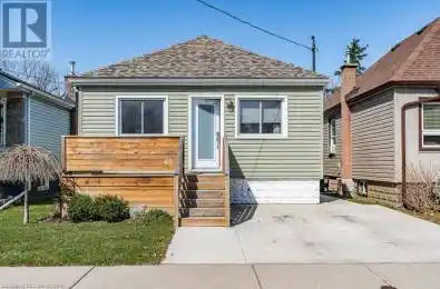 40 EAST 39TH Street Hamilton Ontario L8V4H1