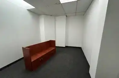 55 Eglinton Avenue Unit# 605 Toronto C10 Ontario M4P 1G8