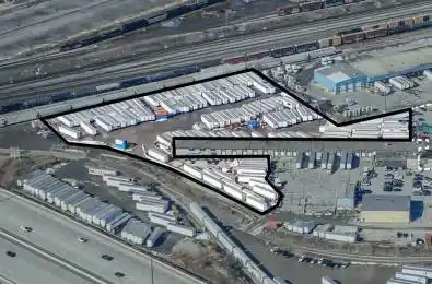 101 Doney Crescent Vaughan Ontario L4K 1P6