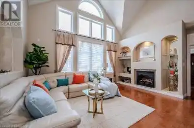 58 KESTREL Street Kitchener Ontario N2K4K1