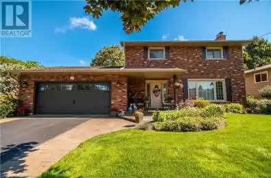 278 MORRISON Drive Caledonia Ontario N3W1A8