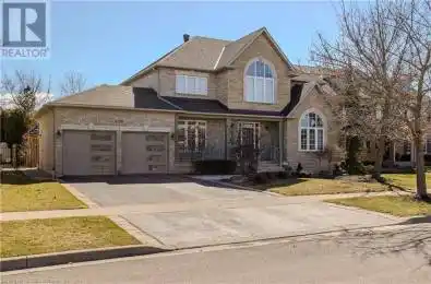 4286 CLUBVIEW Drive Burlington Ontario L7M4X1