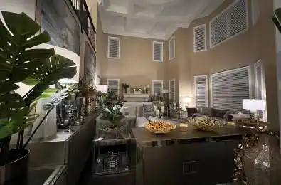 23 Finesse Court Richmond Hill Ontario L4E 0W7