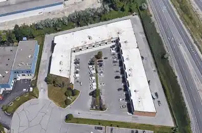 1260 Journeys End Circle Unit# 7 Newmarket Ontario L3Y 7V1