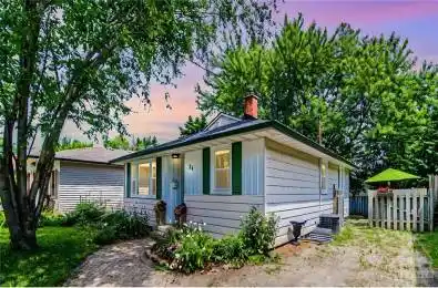 34 AMOS Avenue Waterloo Ontario N2L 5G3