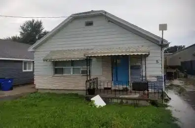 5 Arnold Street Chatham-Kent Ontario N8A 3P3