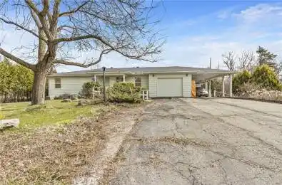 2 CENTRE Street Westport Ontario K0G 1X0