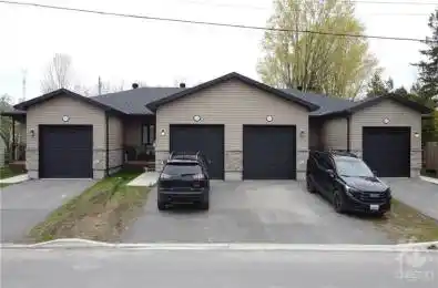 32 DAVID Street Edwardsburgh/Cardinal Ontario K0E 1X0