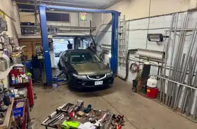 76 Sherry Road Unit# B2 Toronto E04 Ontario M1L 2J9