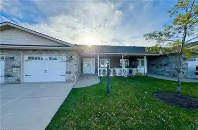 95 REDFORD Drive South Huron Ontario N0M 1S3