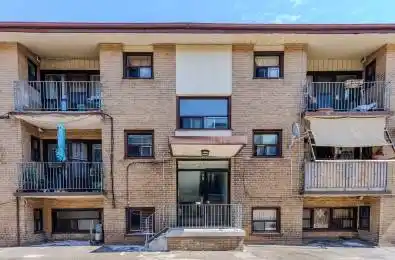 41 Wasdale Crescent Toronto C04 Ontario M6A 1W9