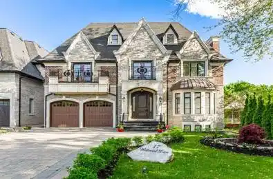 17 Westwood Lane Richmond Hill Ontario L4C 6X4