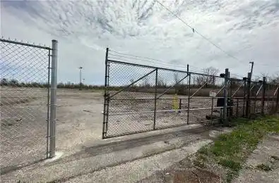 900 HELENA Street Fort Erie Ontario L2A 4K3