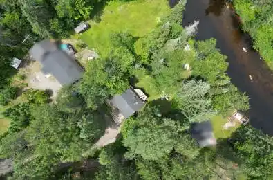 10 Riverside Court Hastings Highlands Ontario K0L 1C0