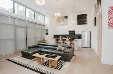 118 King Street Unit# LPH13 Hamilton Ontario L8N 1A8