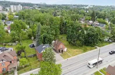 226 Dunlop Street Barrie Ontario L4N 1B6