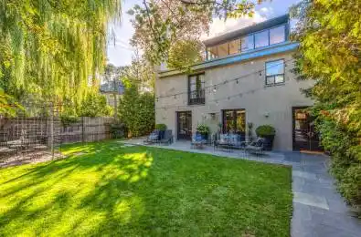 9 Peyton Lane Toronto E01 Ontario M4M 3B5