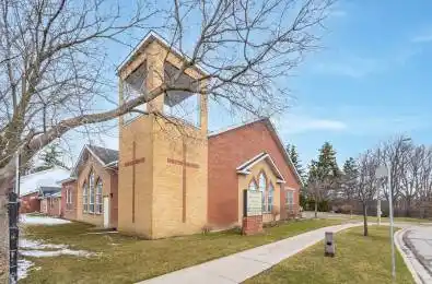 2 Morningview Trail Toronto E11 Ontario M1B 5A8