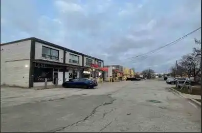 7066 Airport Road Mississauga Ontario L4T 2G8