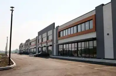 175 Melvin Robson Avenue Unit# 14-15 Aurora Ontario L4G 3G4