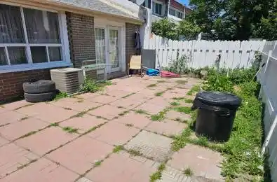 2901 Jane Street Unit# Unit 15 Toronto W05 Ontario M3N 2J8