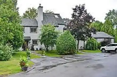 12 Dawson Drive Unit# 401 Collingwood Ontario L9Y 5B4