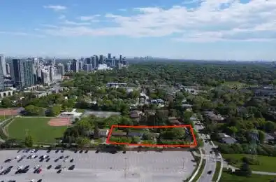 135 Blake Avenue Toronto C07 Ontario M2M 1B4