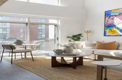 800 King Street Unit# 811 Toronto C01 Ontario M5V 3M7