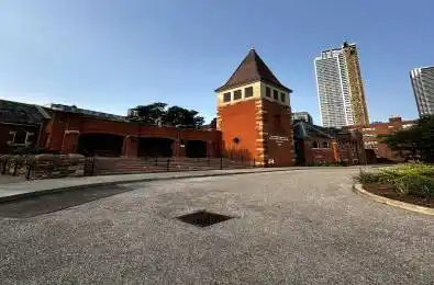 525 Bloor Street Unit# Lower Toronto C08 Ontario M4W 1J1