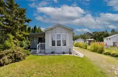 10 WINFIELD Drive Unit# 30 Tay Ontario L0K 2A0