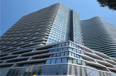 85 Wood Street Unit# 717 Toronto C08 Ontario M4Y 0E8
