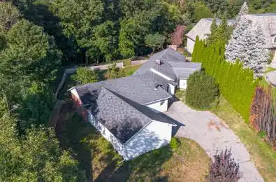 78 Arjay Crescent Toronto C12 Ontario M2L 1C7