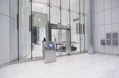 12 York Street Toronto C01 Ontario M5J 0A9