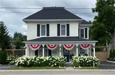 1047 Bay Street Norfolk Ontario N0E 1M0