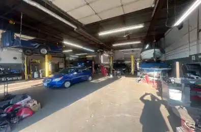 148 limestone Crescent Toronto W05 Ontario M3J 2S4