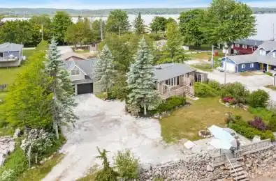 4 Schooner Lane Tay Ontario L0K 2C0