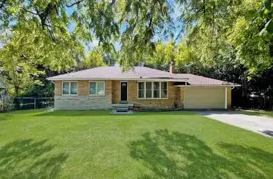 11 Uplands Avenue Vaughan Ontario L4J 1J8