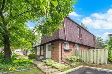 59 Kenninghall Boulevard Unit# 5 Mississauga Ontario L5N 1J6