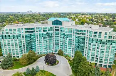 7905 Bayview Avenue Unit# 222 Markham Ontario L3T 7N3