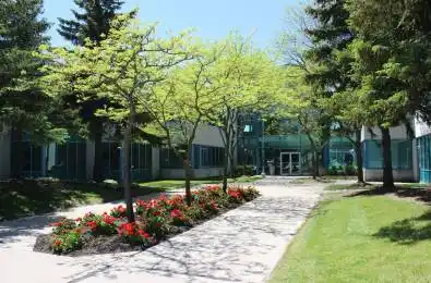 340 Ferrier Street Unit# 203 Markham Ontario L3R 2Z5