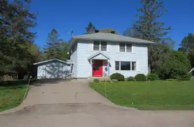 8 Tweedsmuir Place Deep River Ontario K0J 1P0