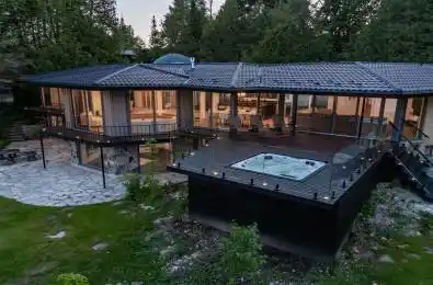 285 BALMY BEACH Road Owen Sound Ontario N4K 5N4