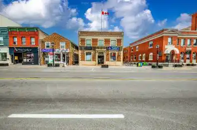 15221 Yonge Street Unit# 4 Aurora Ontario L4G 1L8