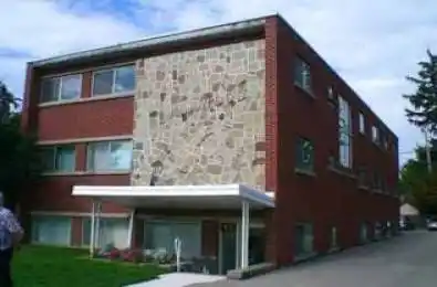 42 Hilltop Drive Unit# 6 Cambridge Ontario N1R 1T1